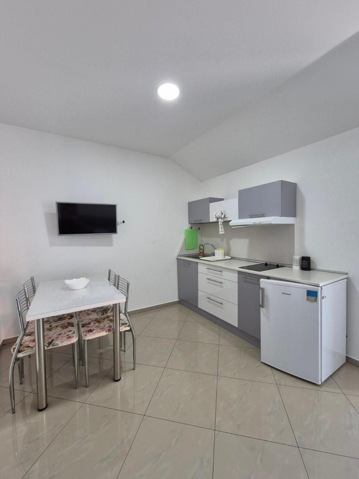 Apartmani "Roshu" Sokobanja Zewnętrze zdjęcie
